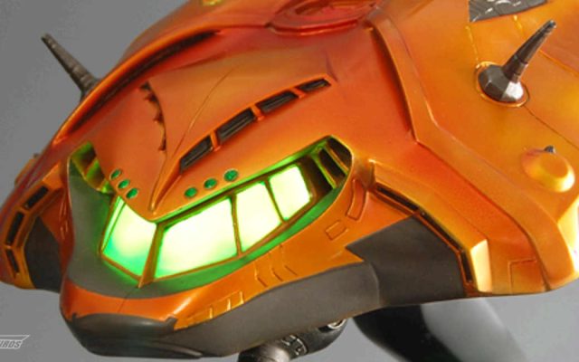 Estátua da nave de Metroid Prime - Samus Aran