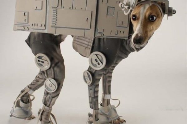 Tecnologia Imperial aperfeiçoando nosso dia a dia - AT ST - STAR WARS