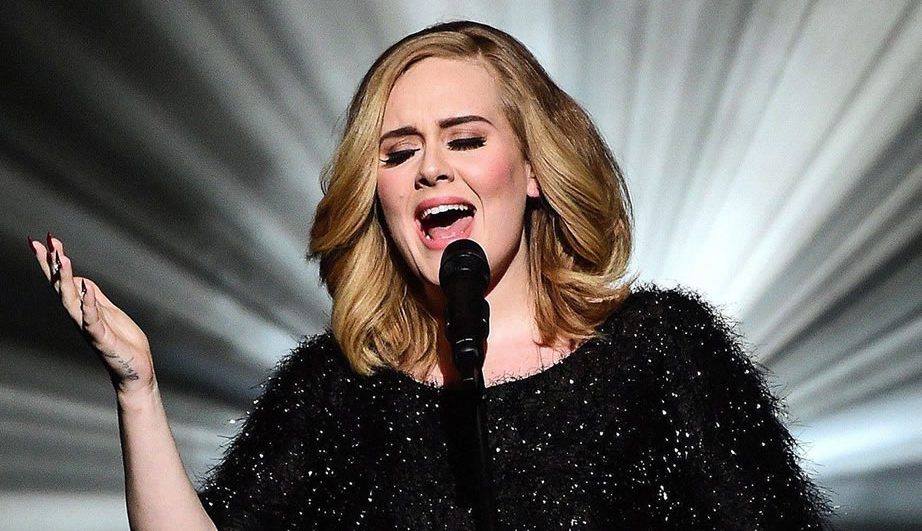 Adele - Rolling In The Deep