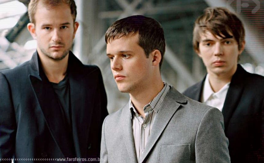 White Lies - Bigger Than Us - Blog Farofeiros