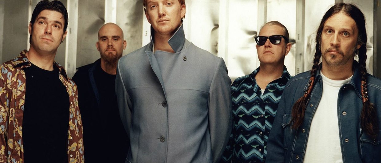 Feel Good Hit of the Summer - Queens Of The Stone Age
