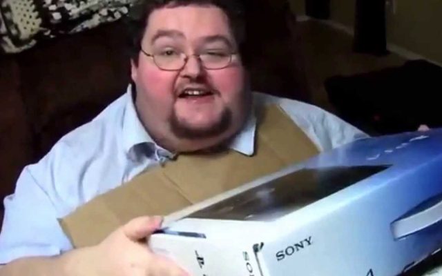 Francis já tem um PS4