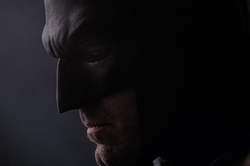Nova imagem de Ben Affleck como Batman e ele continua triste - blog Farofeiros