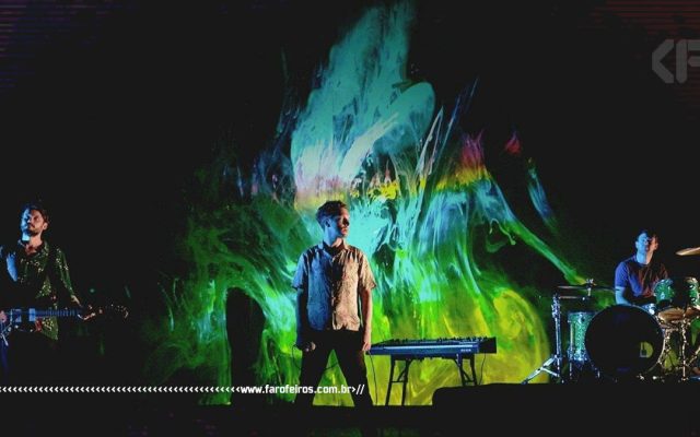 Friendly Fires - Hurting - Blog Farofeiros