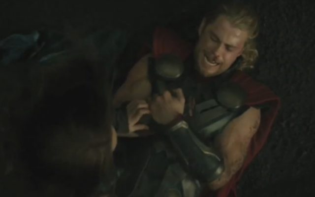 Amputações - o jeito Marvel de homenagear Star Wars - Thor sem mão - Blog Farofeiros