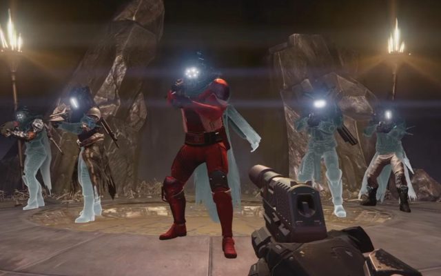 Destiny: Vi uma coisa estranha na lua hoje