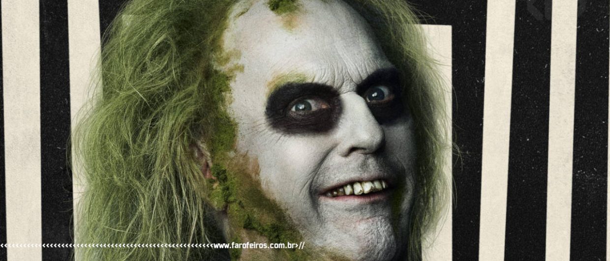 O fantasma Beetlejuice sorrindo de maneira assustadora - Os Fantasmas Ainda se Divertem - www.farofeiros.com.br
