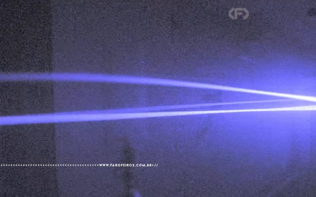 Câmera de 2 bilhões de FPS filma a luz andando - blog FAROFEIROS