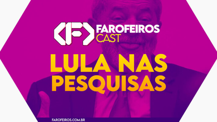 Capa do episódio 66 do Farofeiros Cast, podcast do Farofeiros.com.br. Fundo rosa choque com formato de hexágono. No topo, o logotipo do Farofeiros Cast em branco. No centro, o título do episódio em letras grandes amarelas e laranja: "Lula nas Pesquisas". Ao fundo, a silhueta roxa de Lula sorrindo, mostrando a língua e fazendo um "joinha" com a mão.