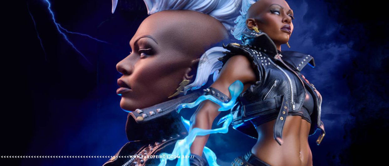 Estátua da Tempestade com moicano da Sideshow Collectibles — arte conceitual em composição dupla mostrando o perfil esquerdo do rosto em close e a figura completa de costas, com raios azuis ao redor do corpo e relâmpagos ao fundo em céu noturno dramático.