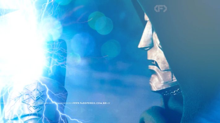 Doutor Destino em close de perfil aparando o martelo do Thor com apenas dois dedos. Na faixa inferior o endereço farofeiros.com.br