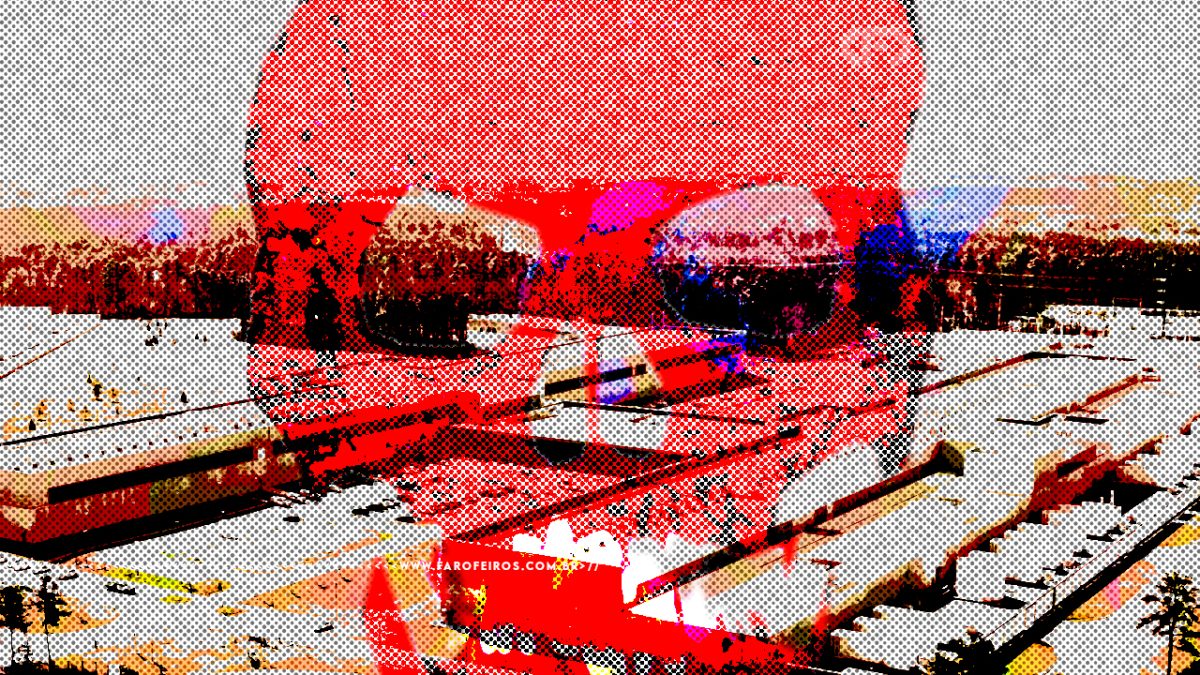 Colagem digital que tem como fundo um complexo de data centers com uma caveira em tons de vermelho desenhada por cima.