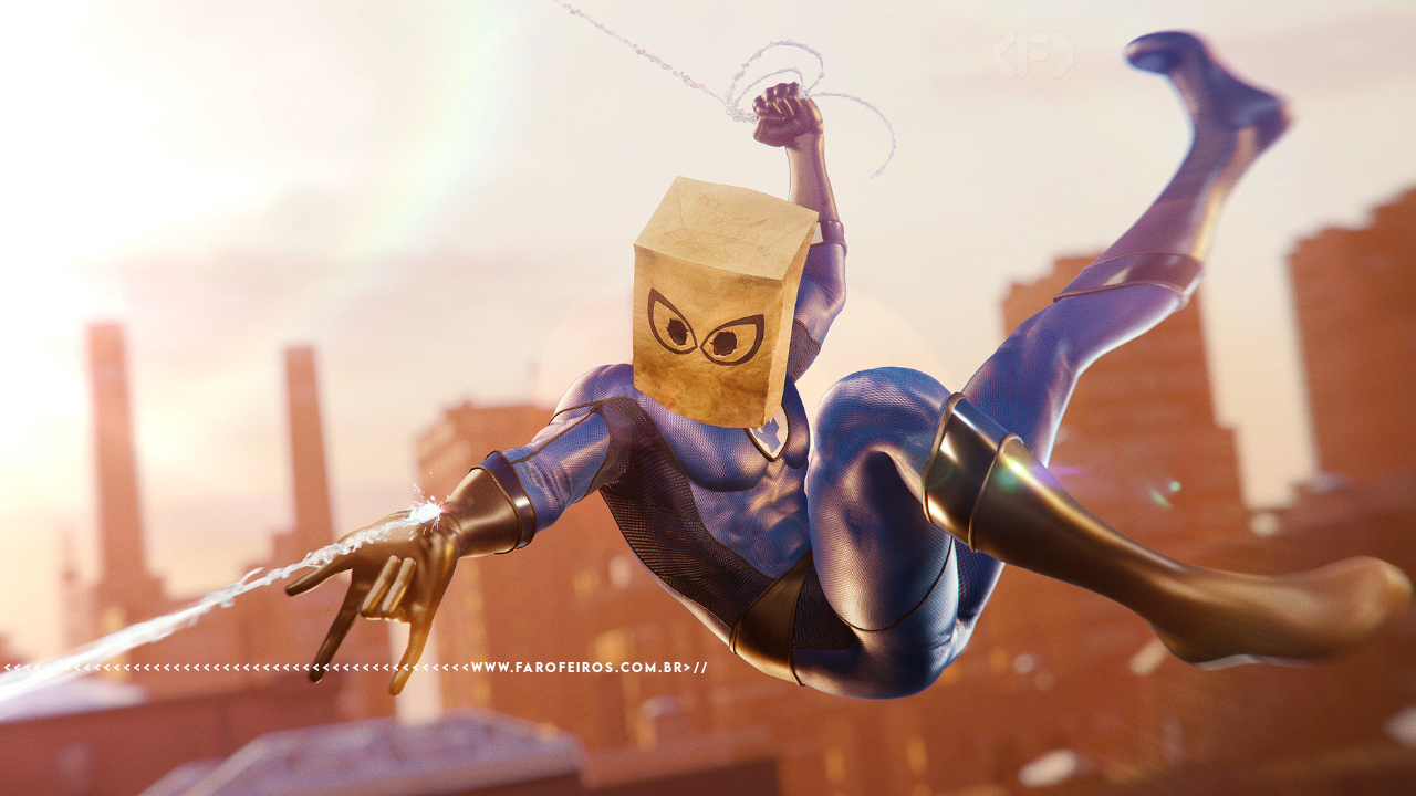 Homem Aranha pendurado segurando uma teia com a mão esquerda enquanto atira teia com a mão direita em uma cidade ensolarada usando uma roupa do quarteto fantástico e um saco de pão na cabeça. Na faixa inferior o endereço farofeiros.com.br